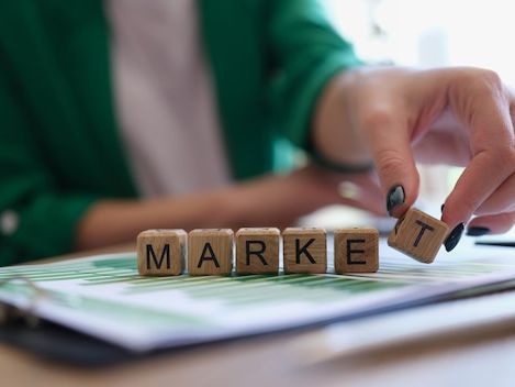 Najlepsze praktyki budowania marki osobistej dla konsultantów – jak zyskać autorytet i zaufanie klientów